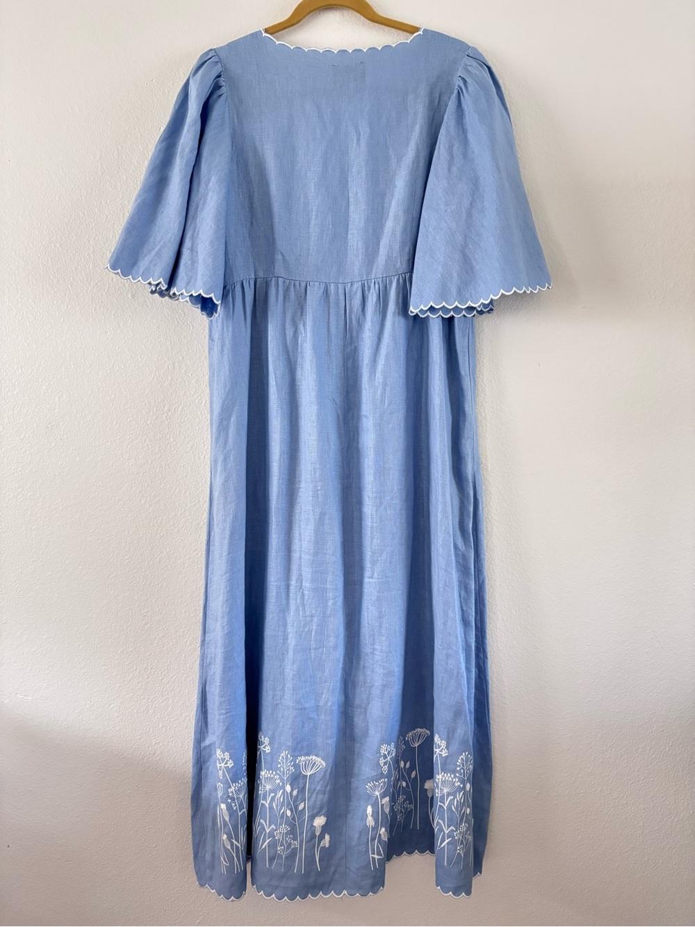 Tuckernuck Open Sky Embroidered Linen Britton Maxi Dress Scalloped Medium EUC - Picture 11 of 11